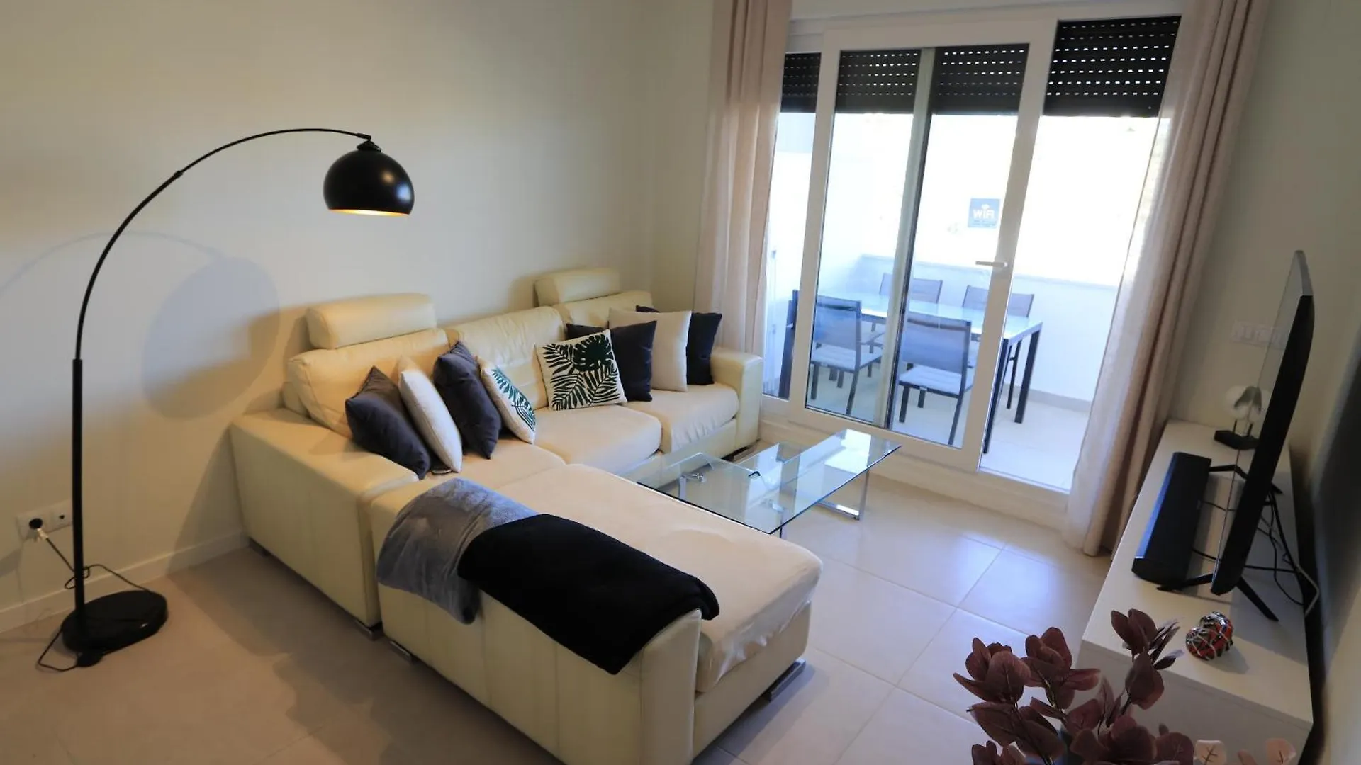 Sinatra Home Estepona Apartment