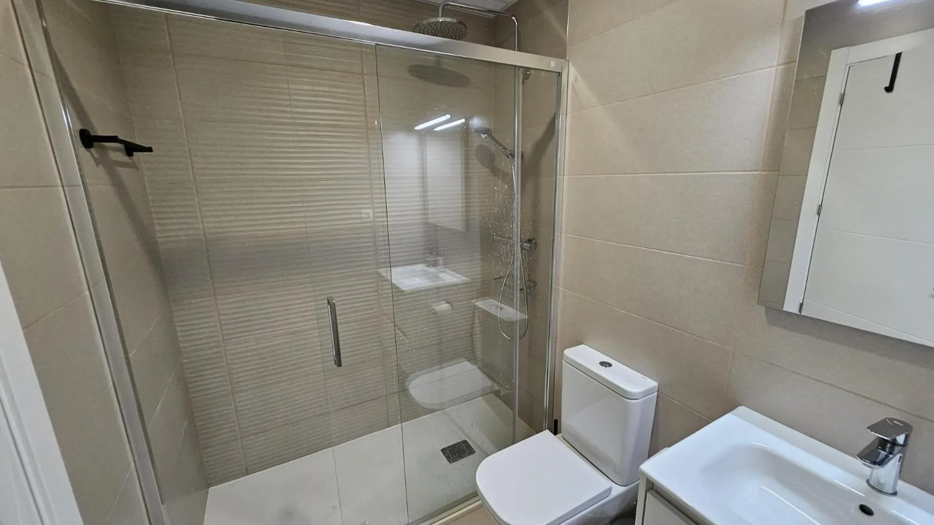 Sinatra Home Estepona Apartment